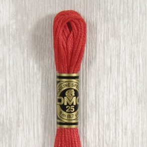 Rød nuancer moulinégarn