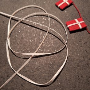 Satinbnd - Hvid 1,5 mm