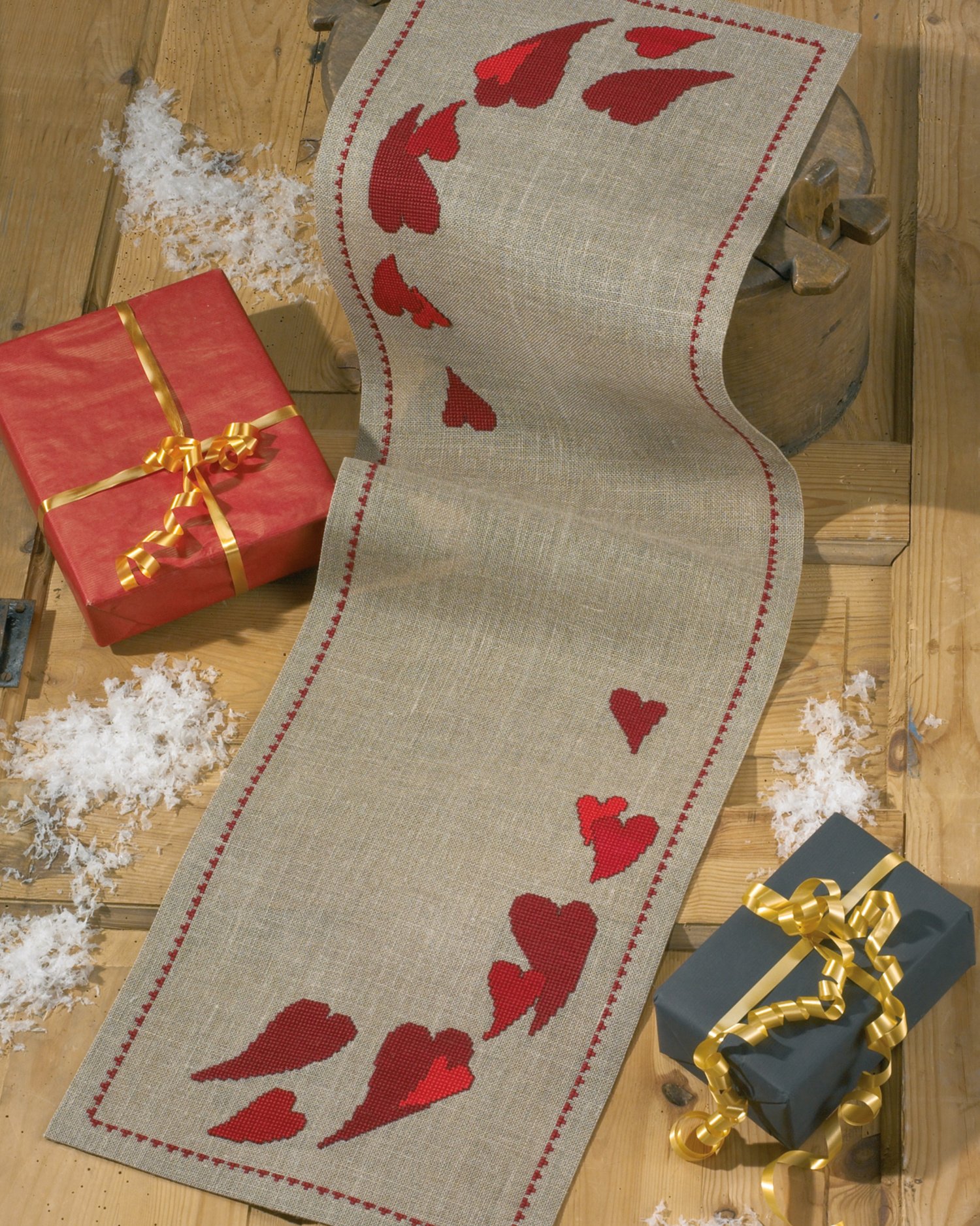 Hjerter til jul - broderikit